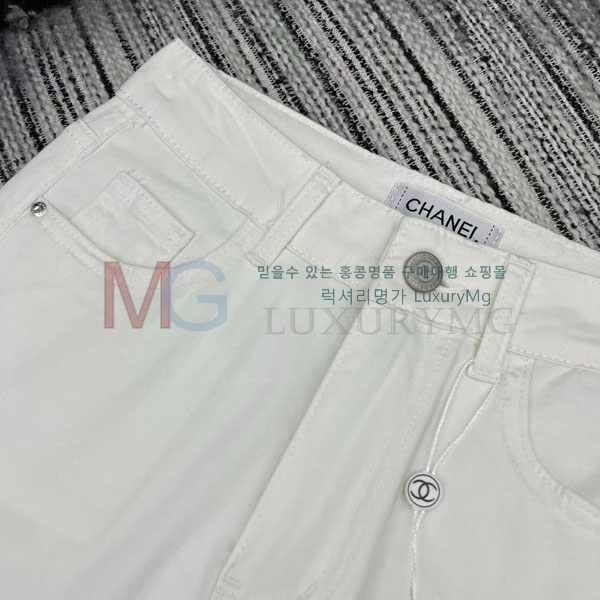  * û CH4186367-2