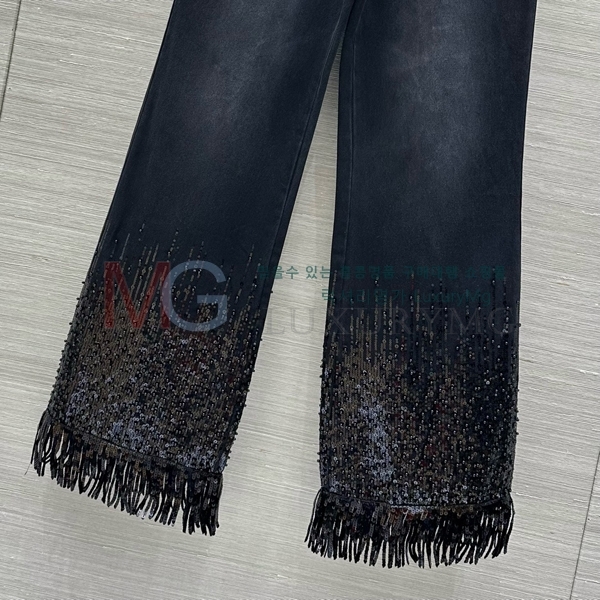  * û CH4186360-2