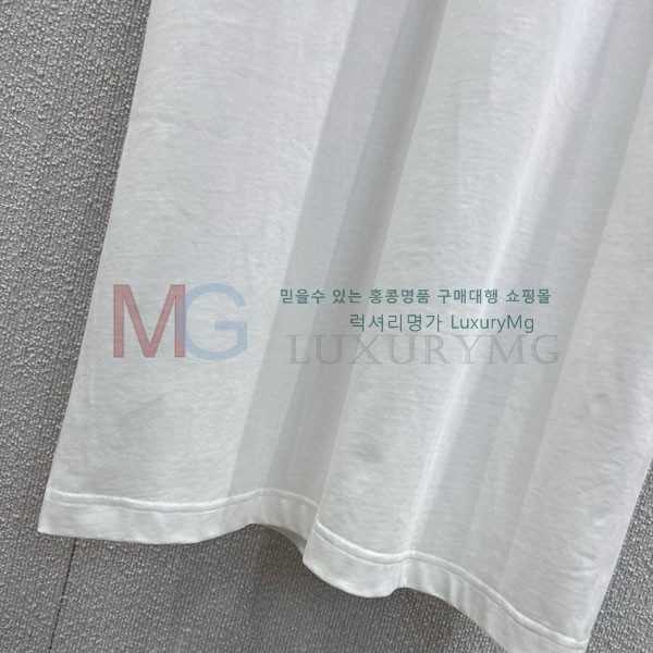   ǽ BU498634-1