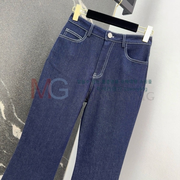  * û CH4186368