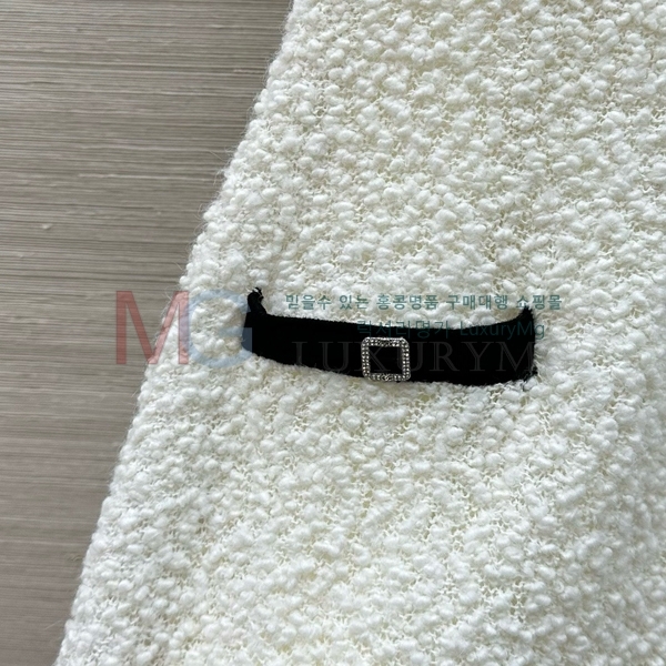  *  ǽ CH42511290-1