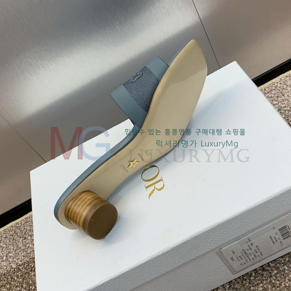     DI657780-5