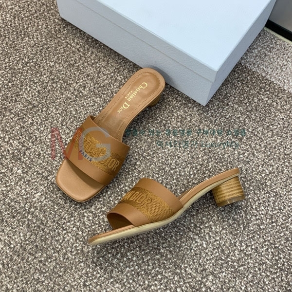     DI657780-4