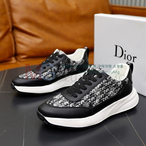   Ŀ DR0660522-1