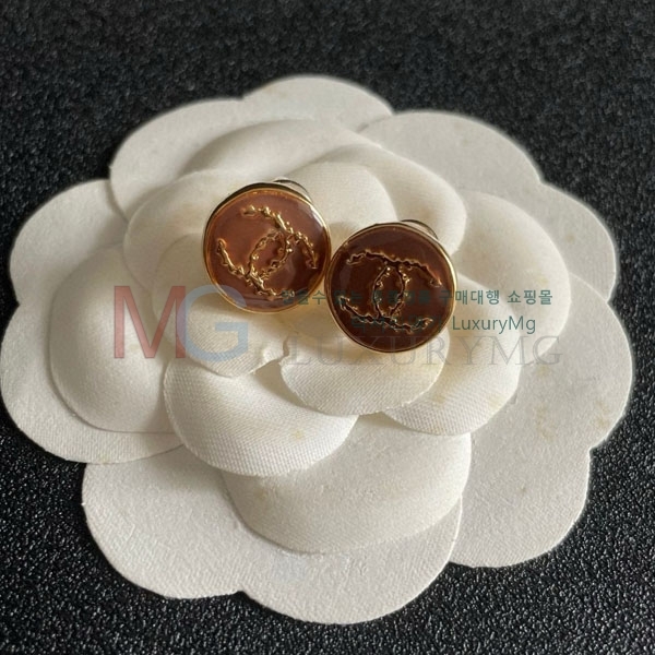 * Ͱ R58901-1
