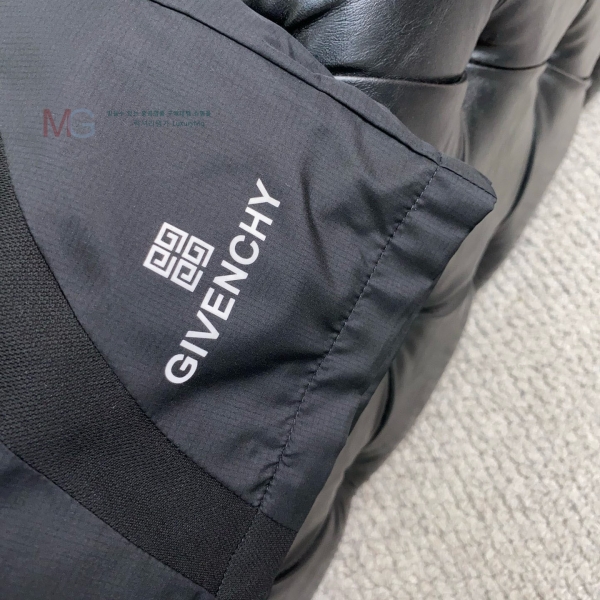   ݹ GV749638-1