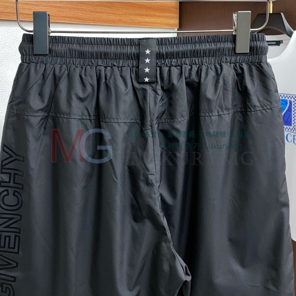   ݹ GV749638-1