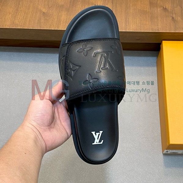 ̺   LT59047-
