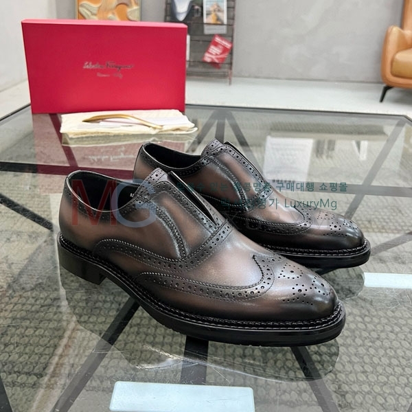 ䷹ 屸 FO5440770-2