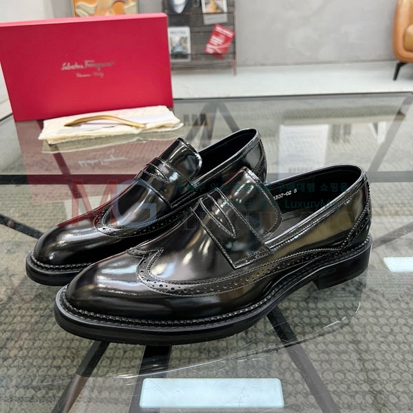 ䷹ 屸 FO5440775-2