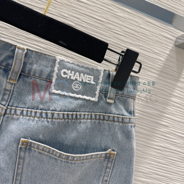  *  ĿƮ CH4251143