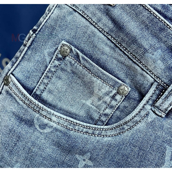  ̺ ĳ־ û LV615400-4