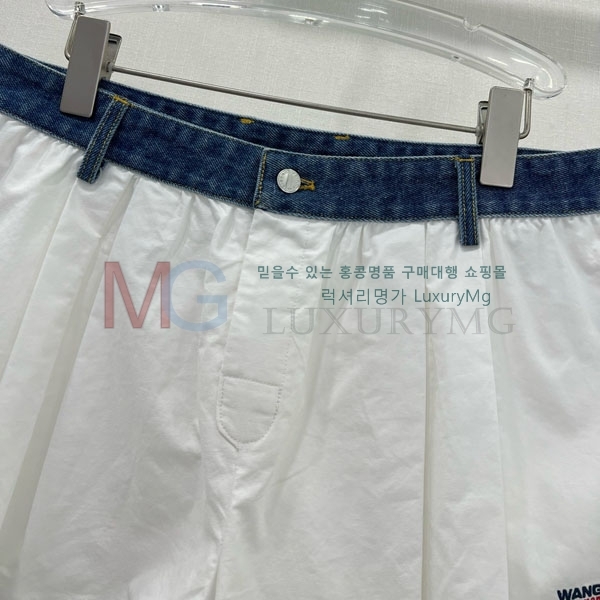  ˷   AX463875-1