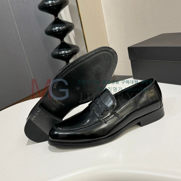 ζ   YSL6622110-3
