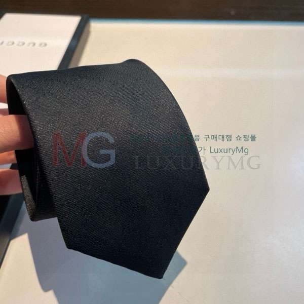  Ÿ G770652-1