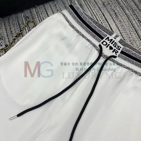    DR49775-2