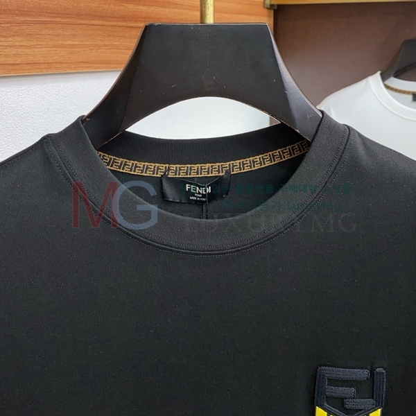    Ƽ P609561-1