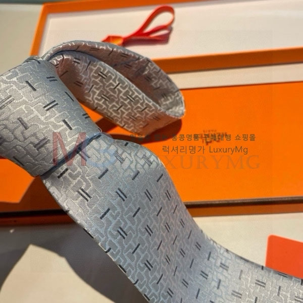 ޽ Ÿ HE06623-2