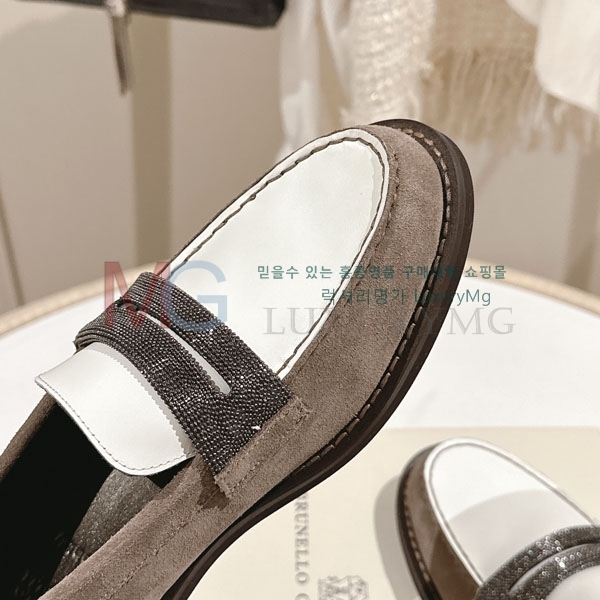 ڷ ġڸ   BC8110966