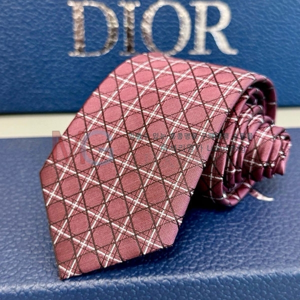  Ÿ DR88840-1