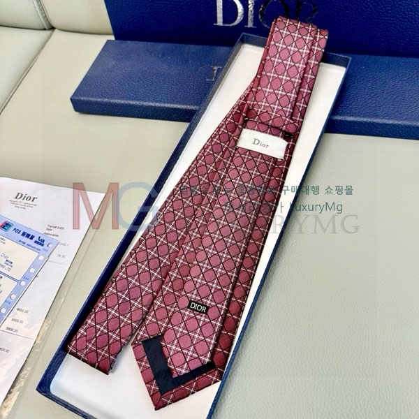  Ÿ DR88840-1