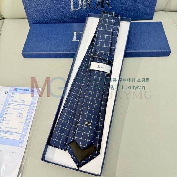  Ÿ DR88840