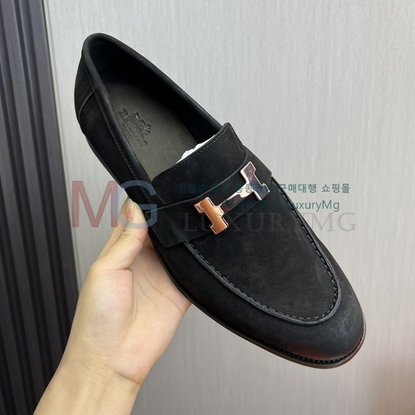 ޽  HE18803305-1