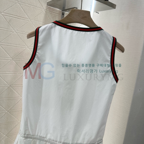   ǽ D25253663
