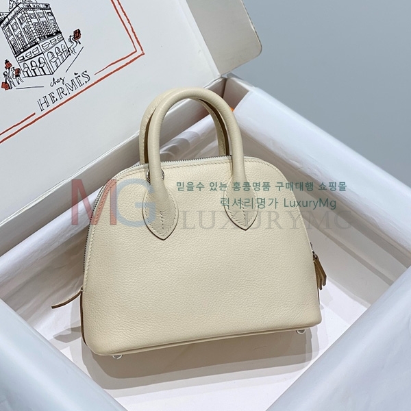 ޽  19 H121200-8