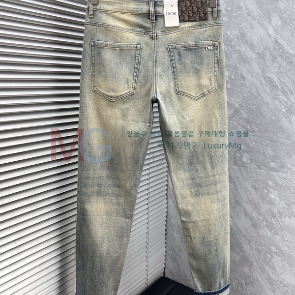  û 863240