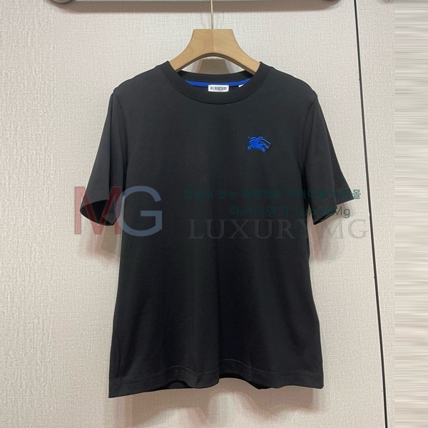    Ƽ BUR64743-