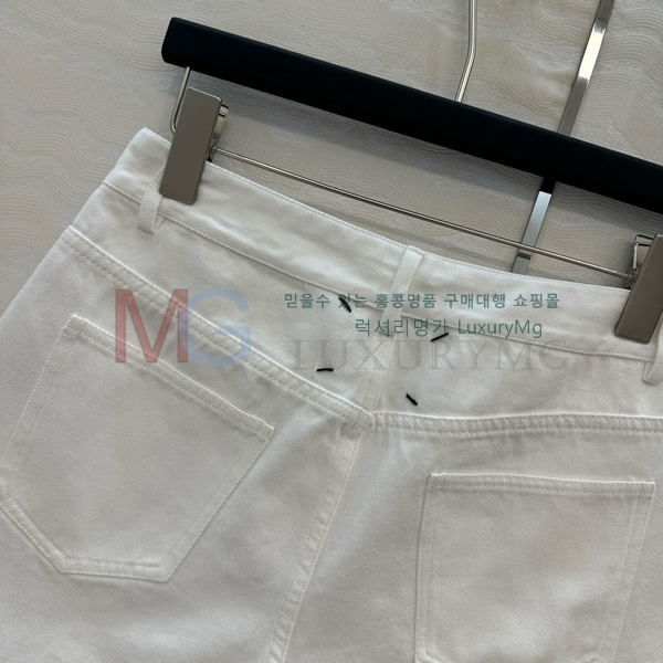    MJ254839-2