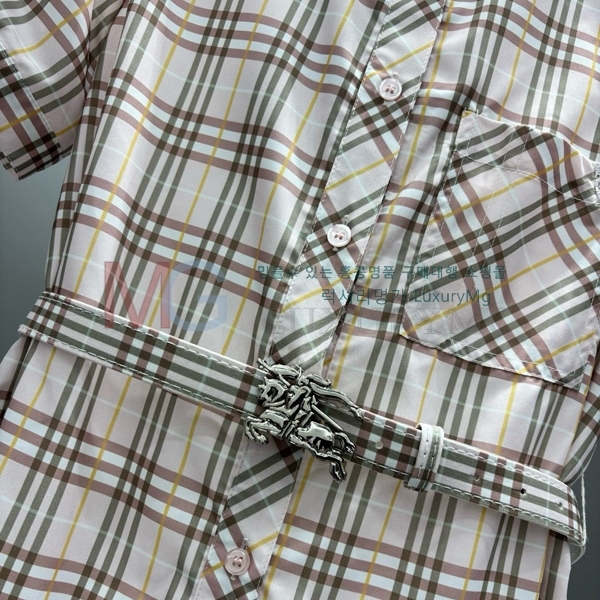   ǽ BU498872-2