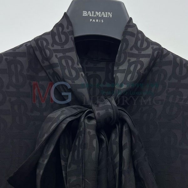    BU682353