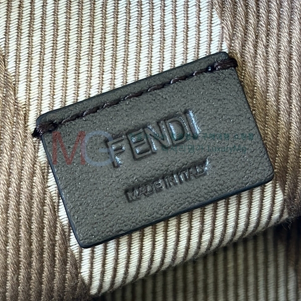   ̴ 8655E-2