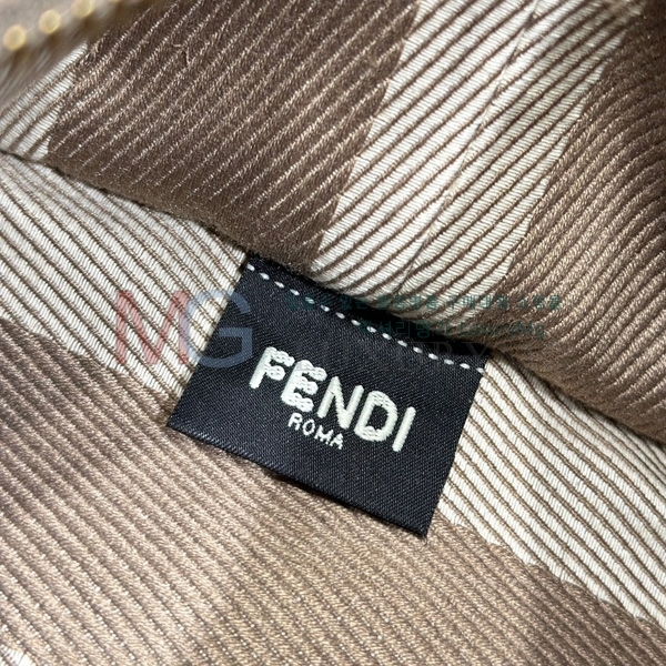   ̴ 8655E-2