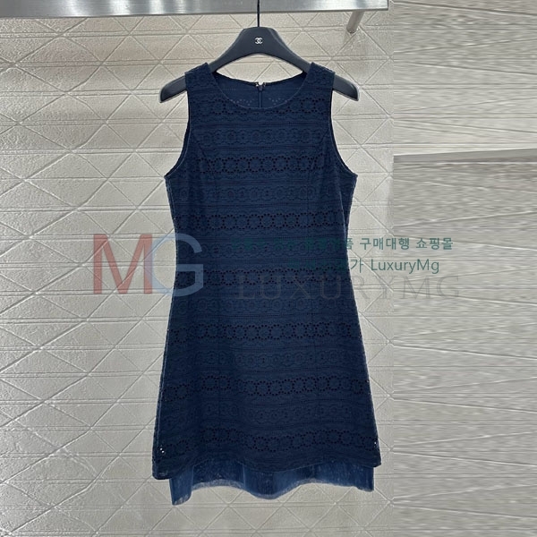   ǽ CE688656-2