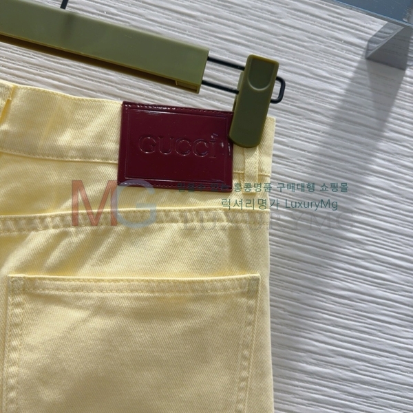    GU32157-1