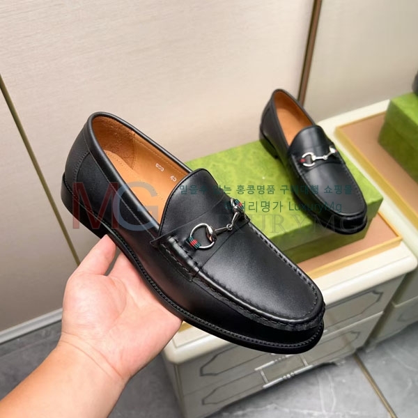    GU221290-8
