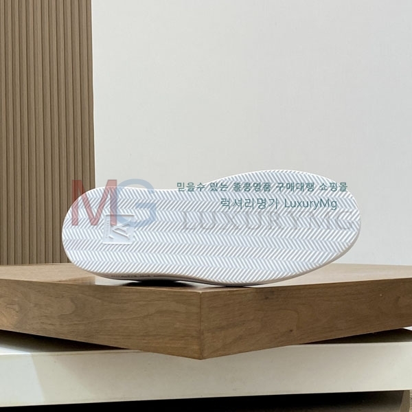 ̺ Ŀ LV66082-2