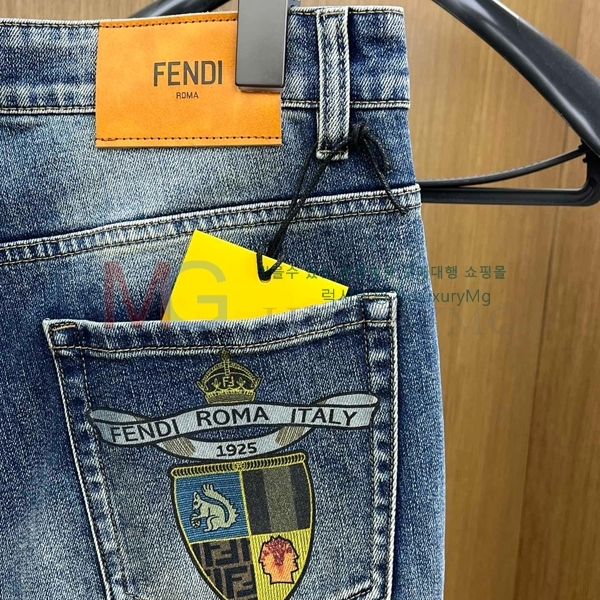   û 489678
