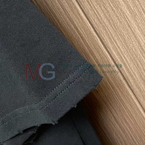   Ƽ 489608-2