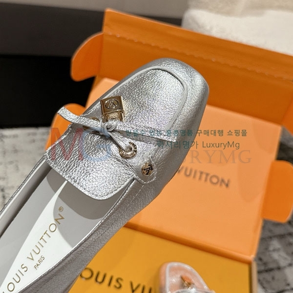  ̺  1LV99062