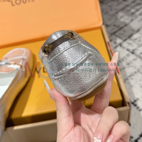  ̺  1LV99062