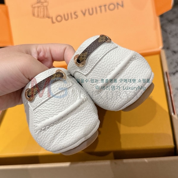  ̺  1LV99062-1