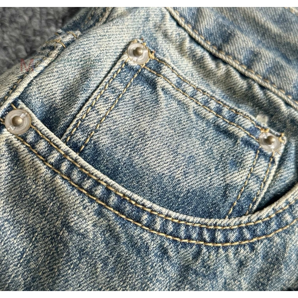   û 489557