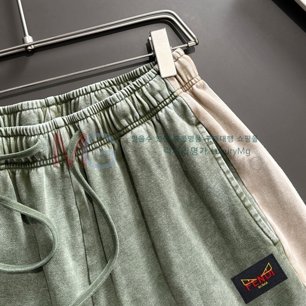   ݹ 489558-1