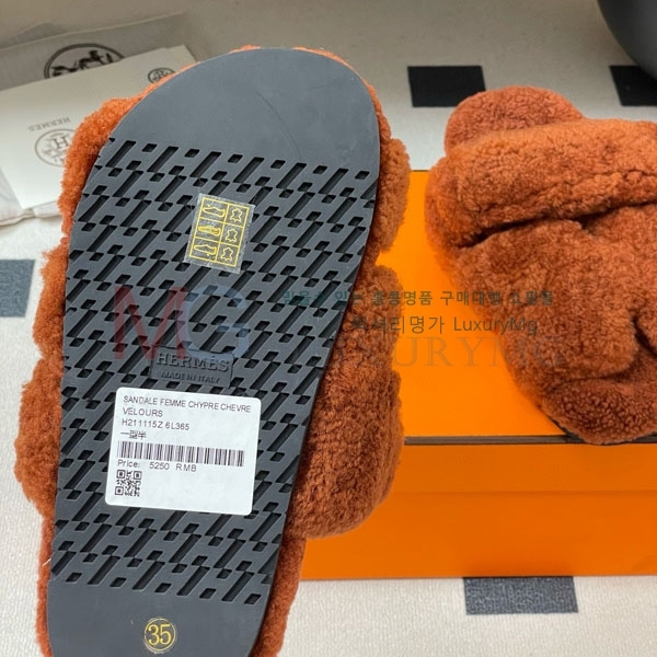  ޽   HE1100036-4