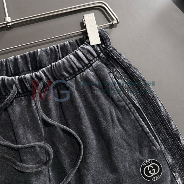   ݹ 489565-1