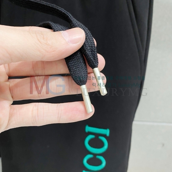   ݹ 489566-1